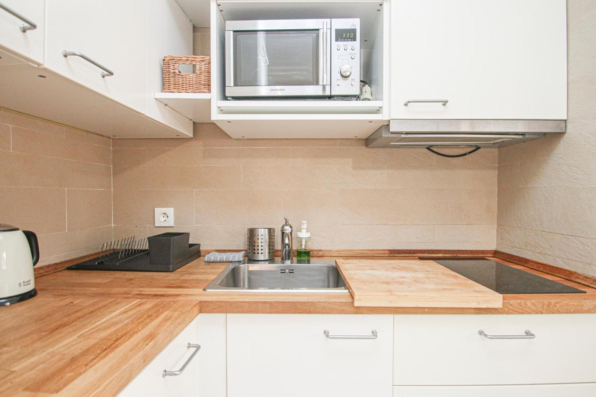Charming Apt In The Center - 10M Walk Isla Magica Севиля Екстериор снимка